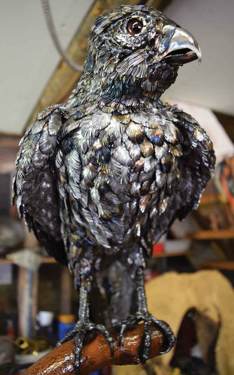 全球钣金新闻-金属制造狂：焊工制作动物的金属钣金-开云手机端·官方版在线-开云(中国)